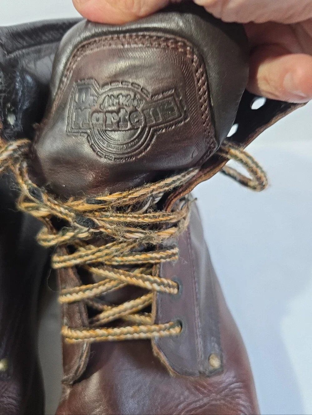 Dr Marten Mens Brown Leather Work Boots - Rugged Lace-Up Style Size 10